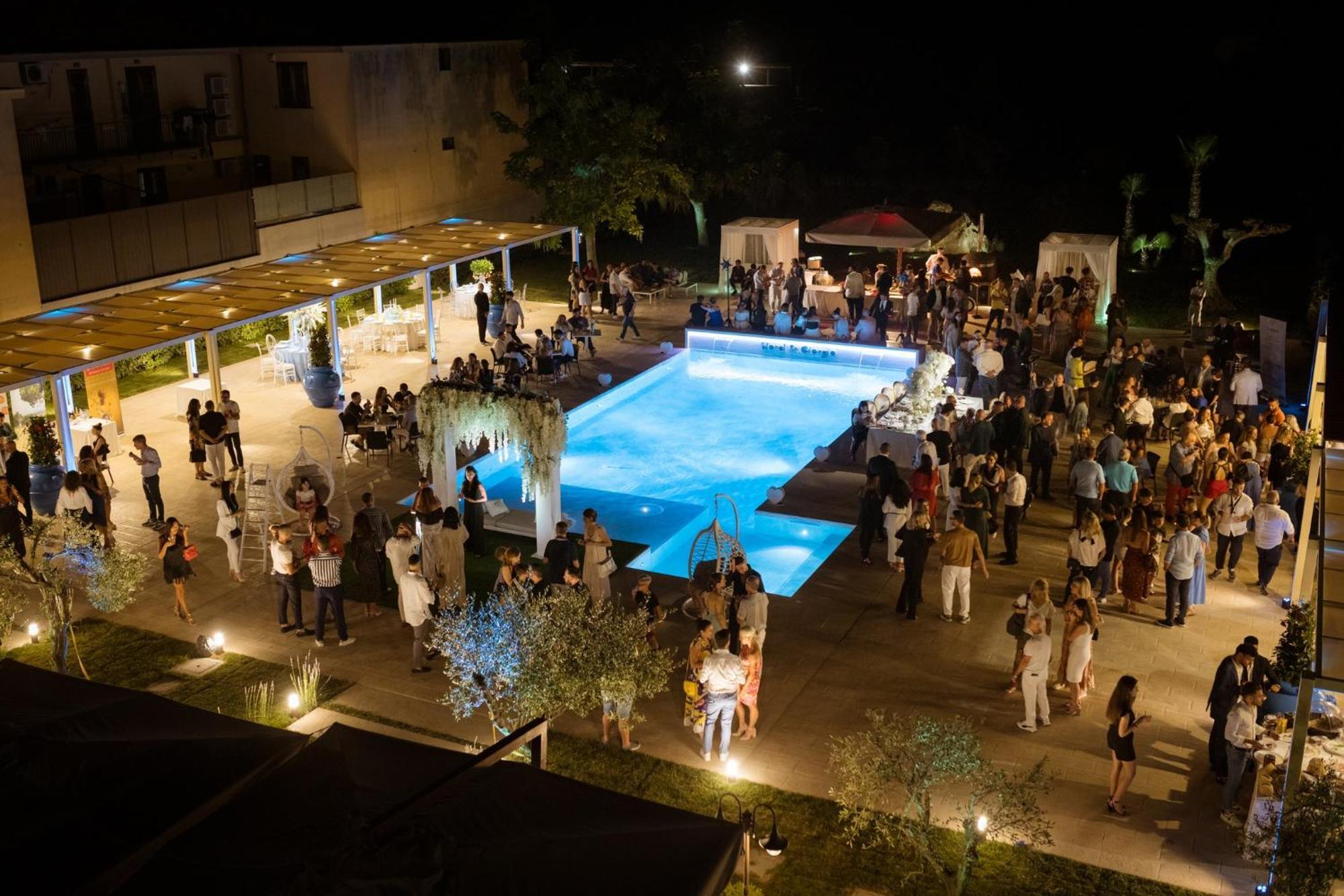 Hotel St. Giorgio Castel San Giorgio Bagian luar foto